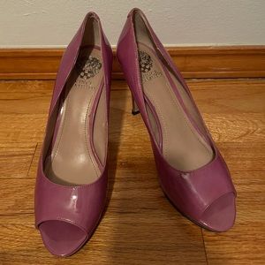 Vince Camuto (8.5B) Heels